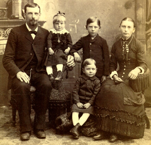 Cecilia (Van der Heiden) and John William Diederich's family