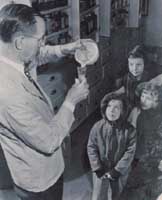 Yost children at Bause's drugstore about 1947.