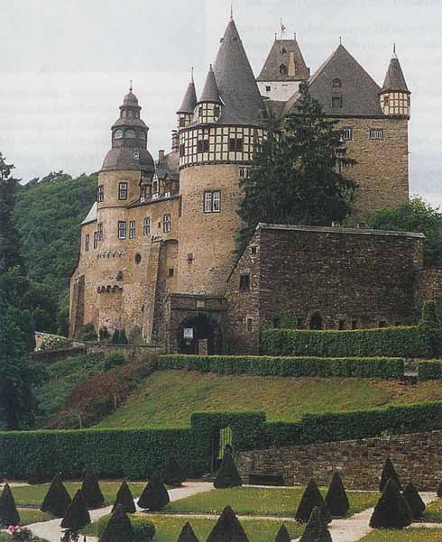 Bürresheim Castle