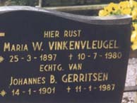 Gravestone of Maria W. Vinkenvleugel 1897 - 1980